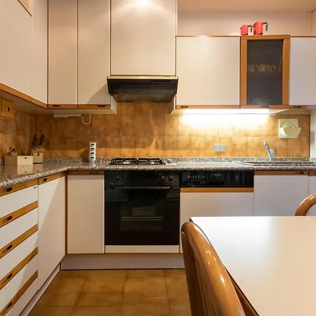 Ca'mari' Holiday home *