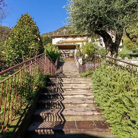 Ca'mari' Holiday home